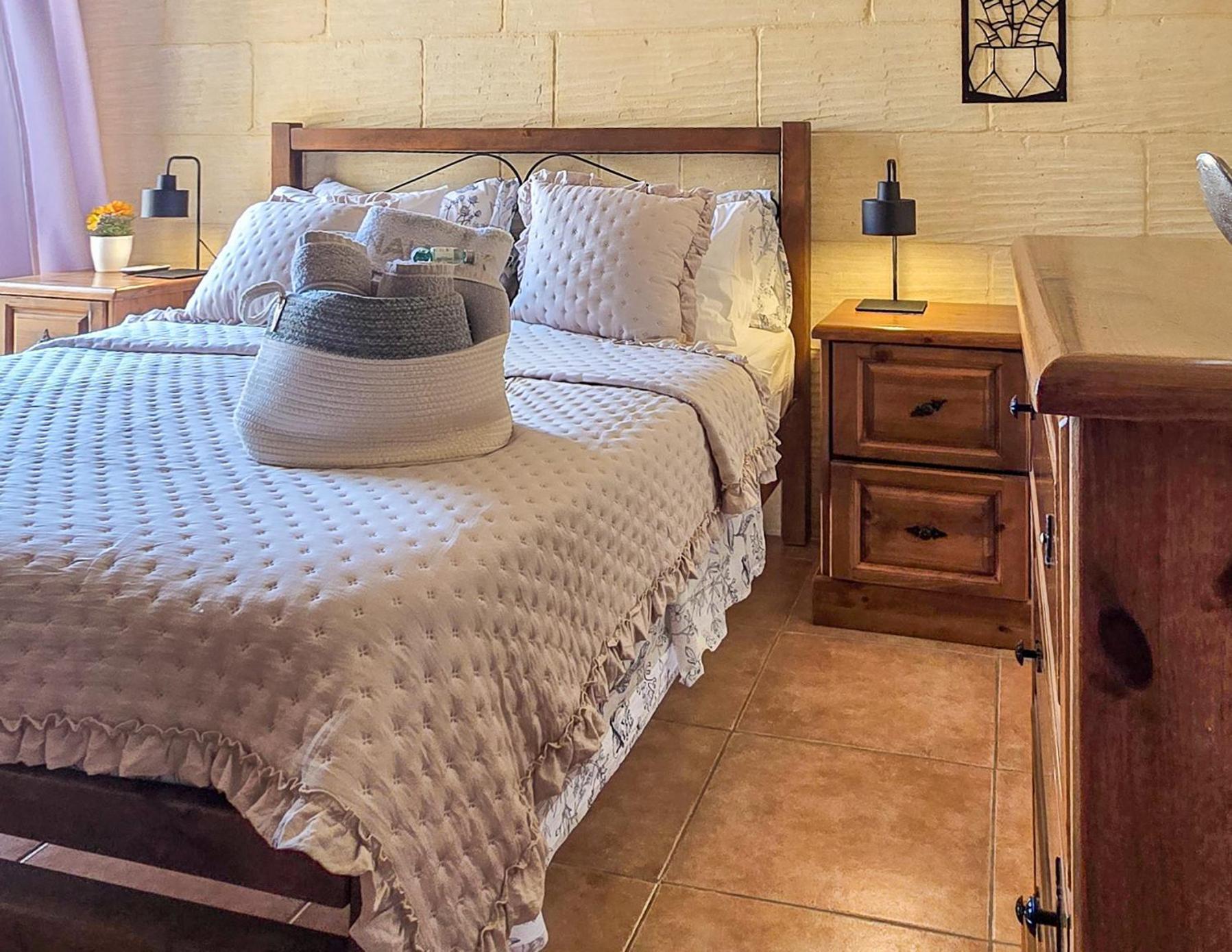 Sunny Holiday home Nadur